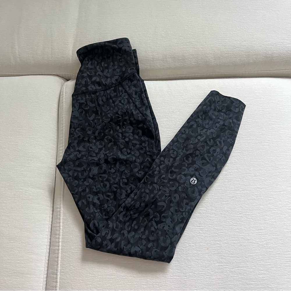Lululemon base pace leggings